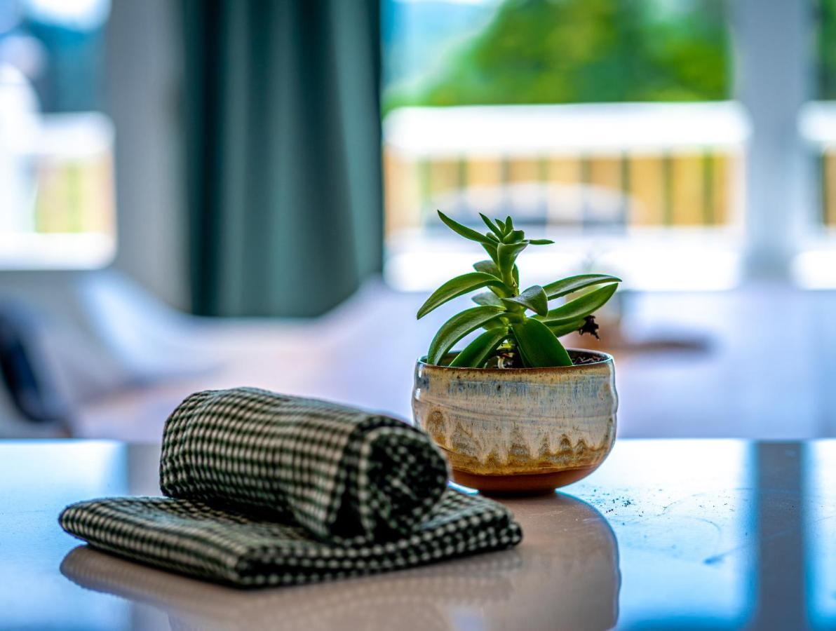 فال دافيد Hotel-Appartements De La Gare المظهر الخارجي الصورة